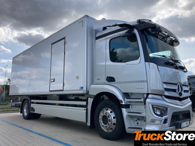 Mercedes-Benz eActros 300 L - Kühlkoffer LKW: das Bild 2 Mercedes-Benz eActros 300 L - Kühlkoffer LKW: das Bild 2