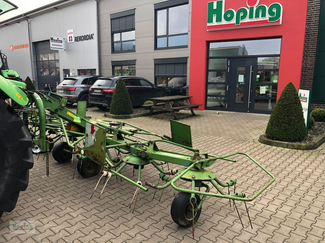 Krone KW 640.6 - Heuwender/ Wenderechen: das Bild 1 Krone KW 640.6 - Heuwender/ Wenderechen: das Bild 1