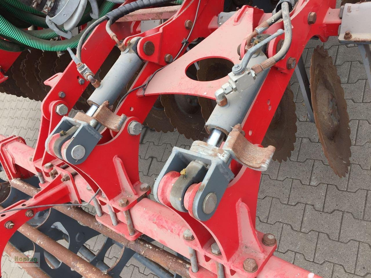 Unia ARES XL 4,5 H - Scheibenegge: das Bild 3 Unia ARES XL 4,5 H - Scheibenegge: das Bild 3