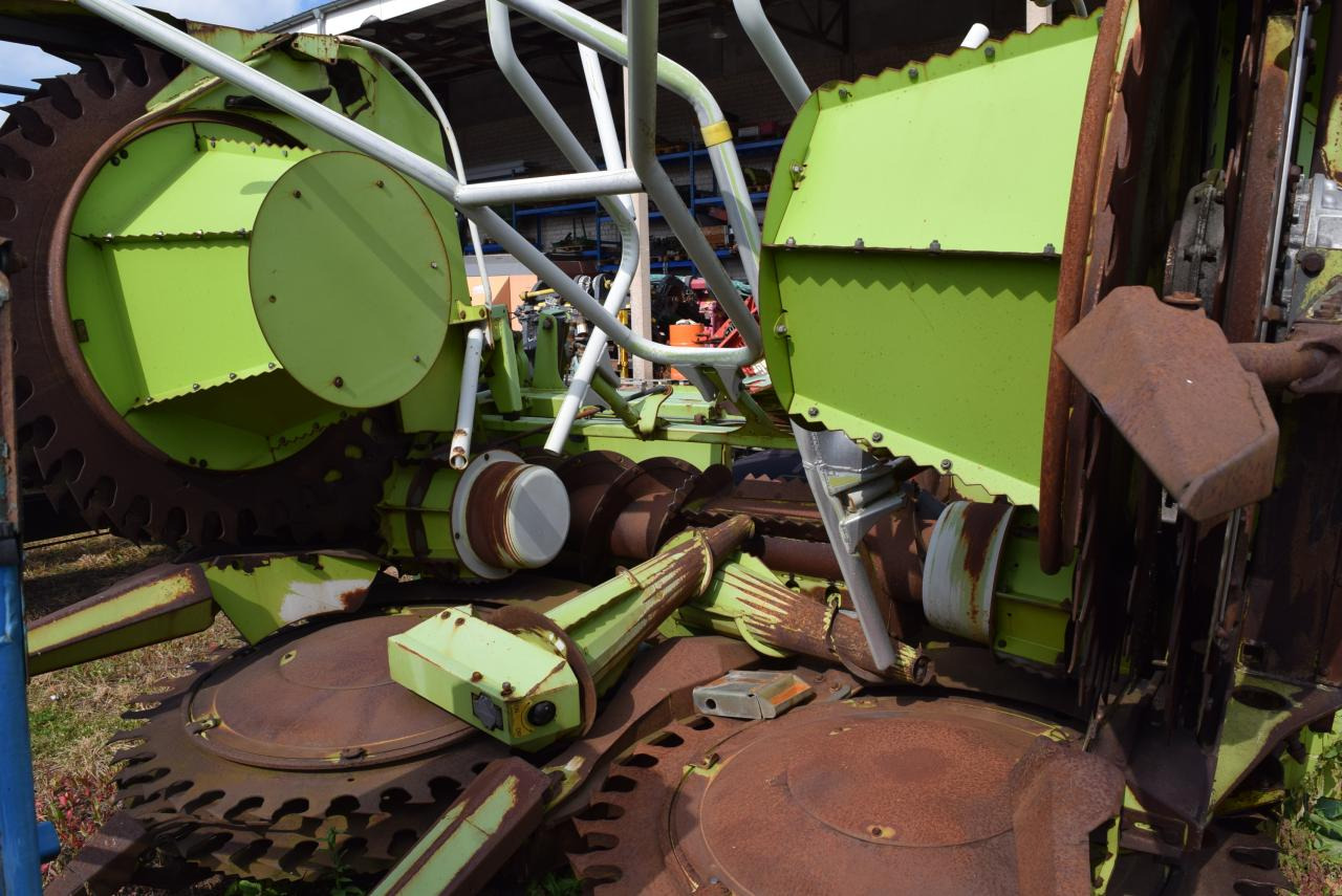 CLAAS RU 600 - Pflückvorsatz für Mähdrescher: das Bild 4 CLAAS RU 600 - Pflückvorsatz für Mähdrescher: das Bild 4