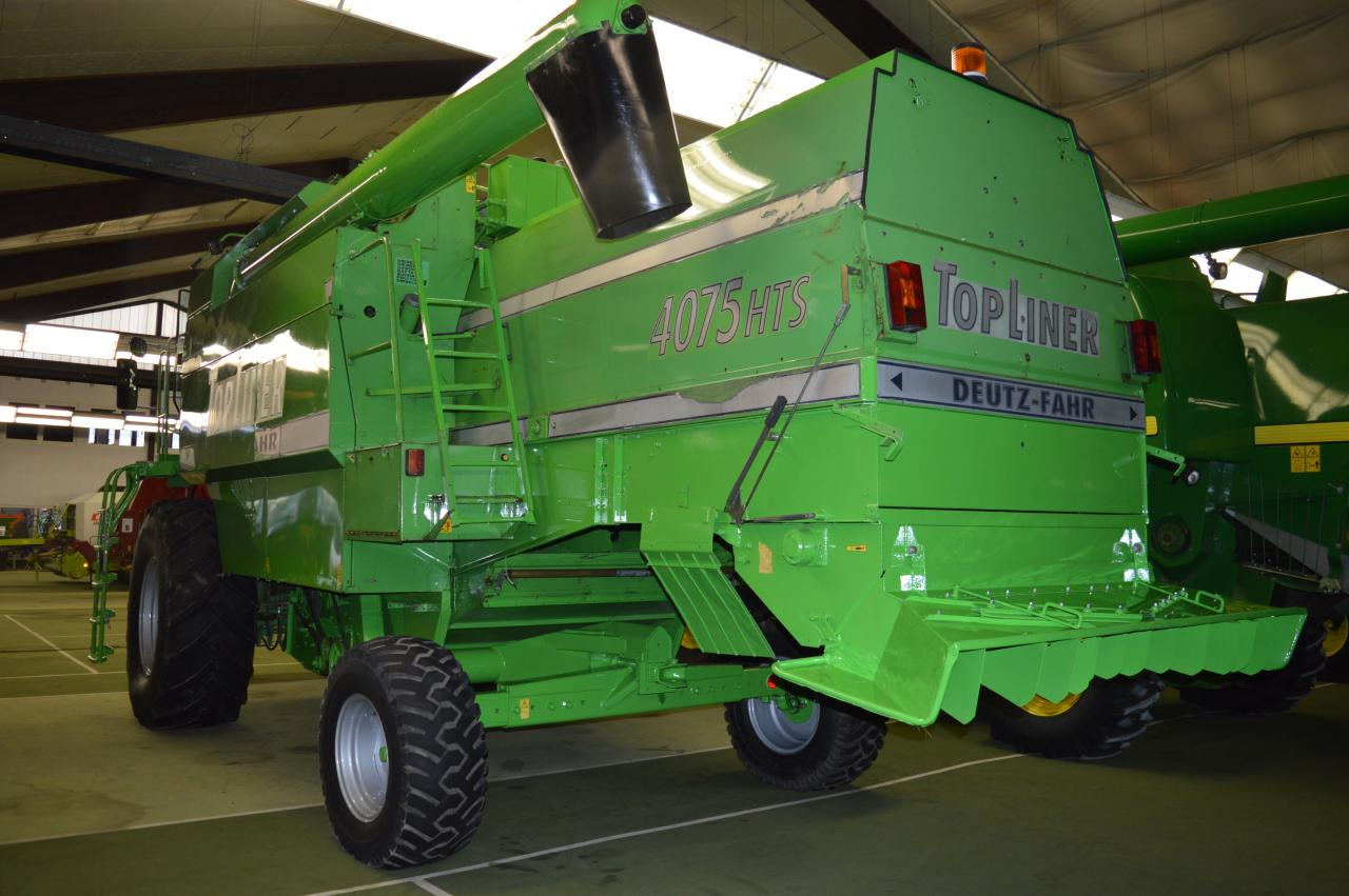Deutz-Fahr 4075 HTS TopL. - Mähdrescher: das Bild 3 Deutz-Fahr 4075 HTS TopL. - Mähdrescher: das Bild 3