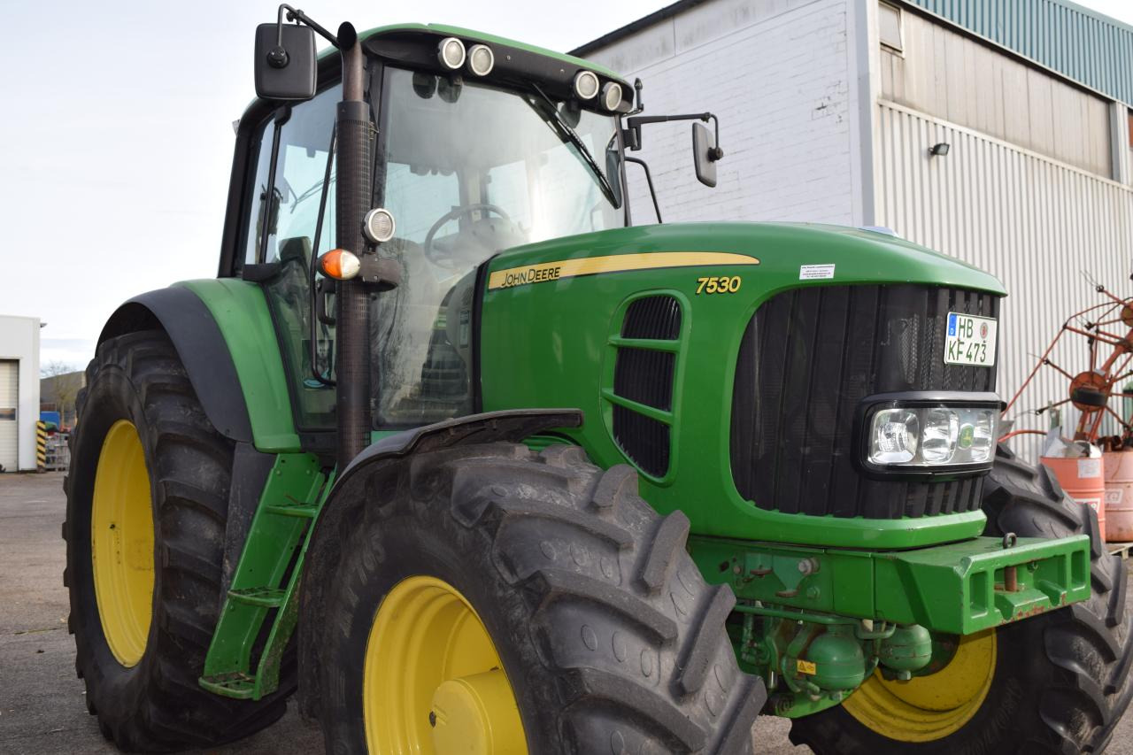 John Deere 7530 Premium - Traktor: das Bild 3 John Deere 7530 Premium - Traktor: das Bild 3