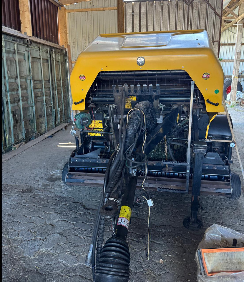 Rundballenpresse New Holland Rooll Baler 125 Combi: das Bild 6 Rundballenpresse New Holland Rooll Baler 125 Combi: das Bild 6