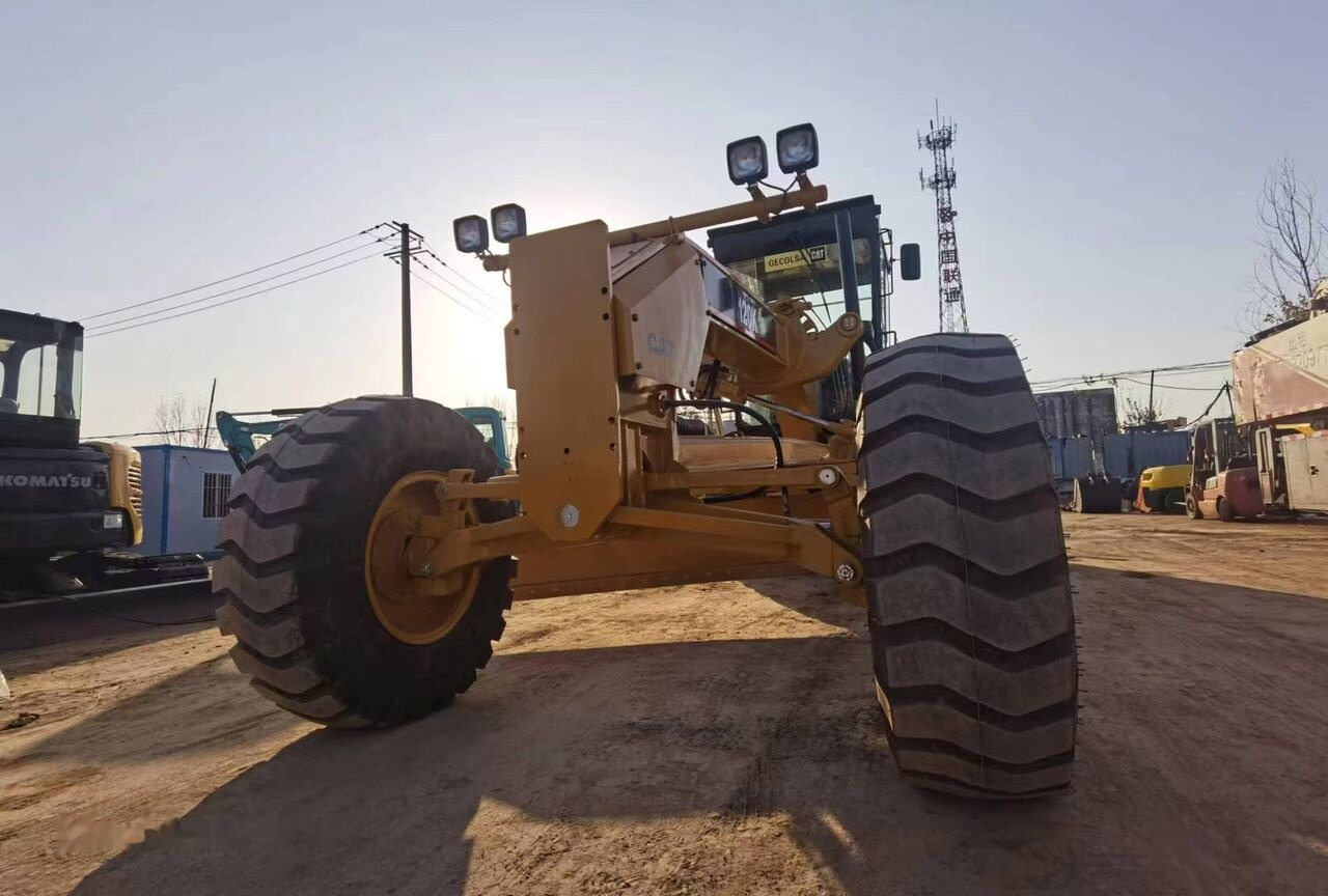 Caterpillar 120K - Grader: das Bild 1 Caterpillar 120K - Grader: das Bild 1