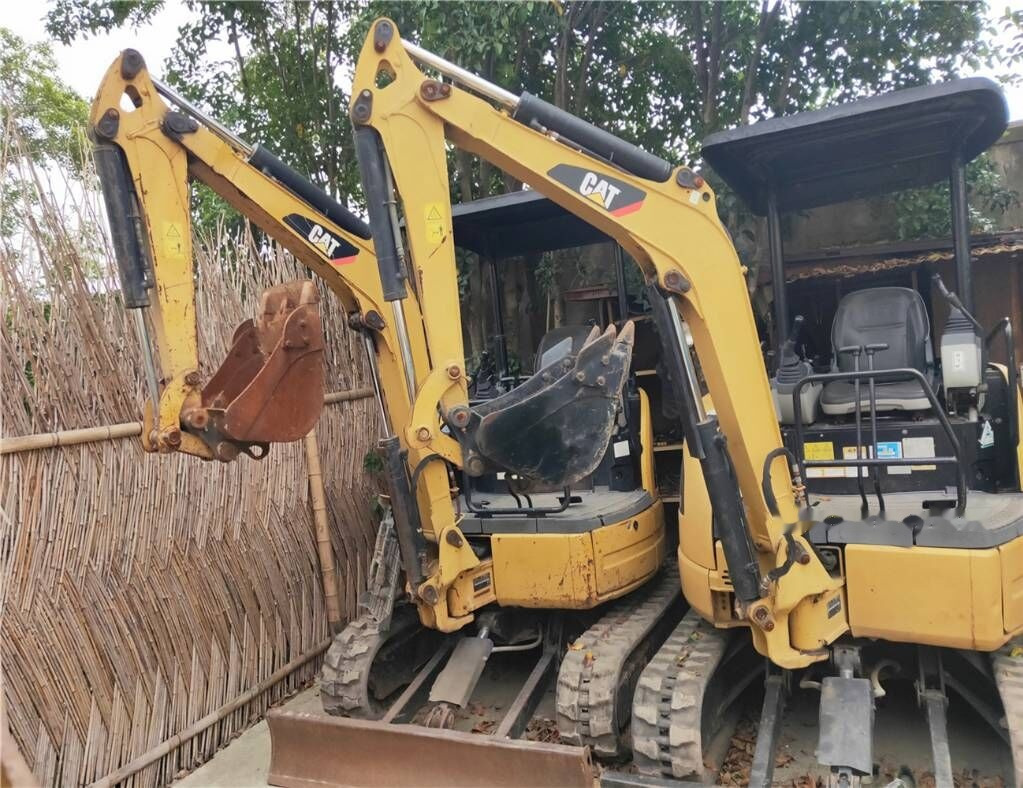 Caterpillar 302C - Minibagger: das Bild 5 Caterpillar 302C - Minibagger: das Bild 5