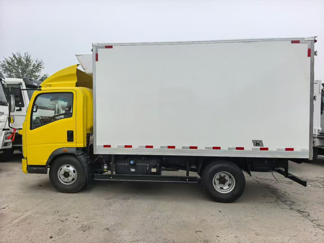 - Kühlkoffer LKW: das Bild 4 - Kühlkoffer LKW: das Bild 4