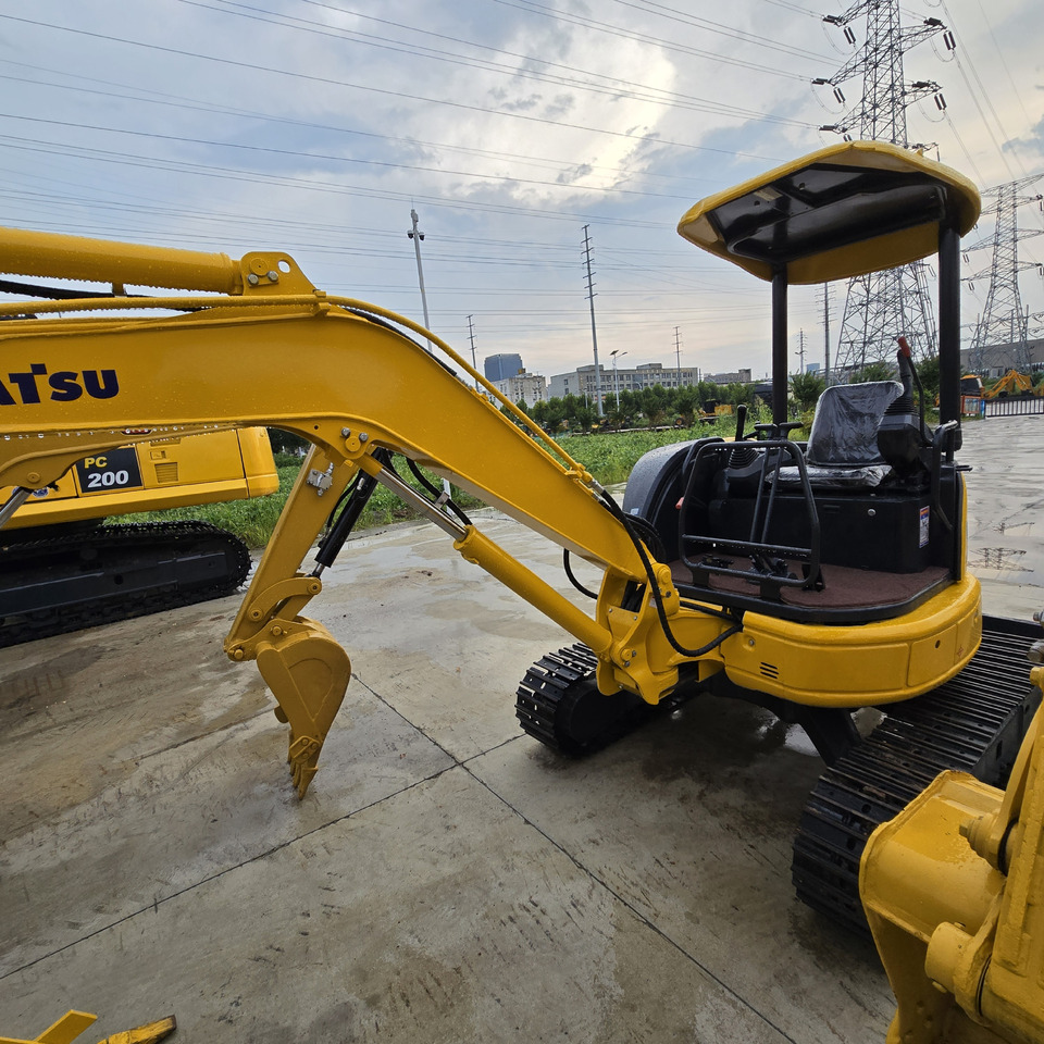 Komatsu PC35MR - Minibagger: das Bild 3 Komatsu PC35MR - Minibagger: das Bild 3