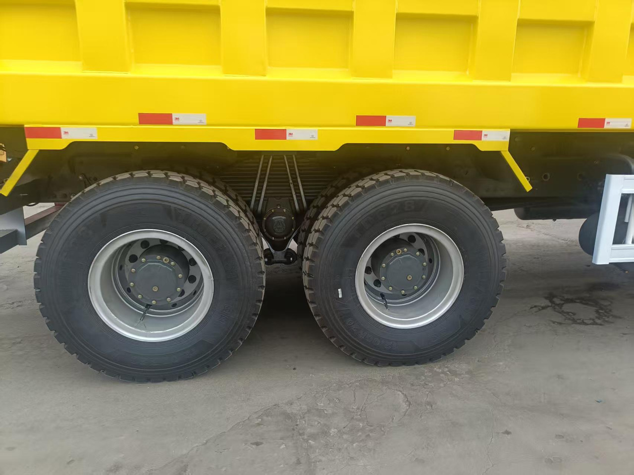 Kipper SINOTRUK HOWO: das Bild 7