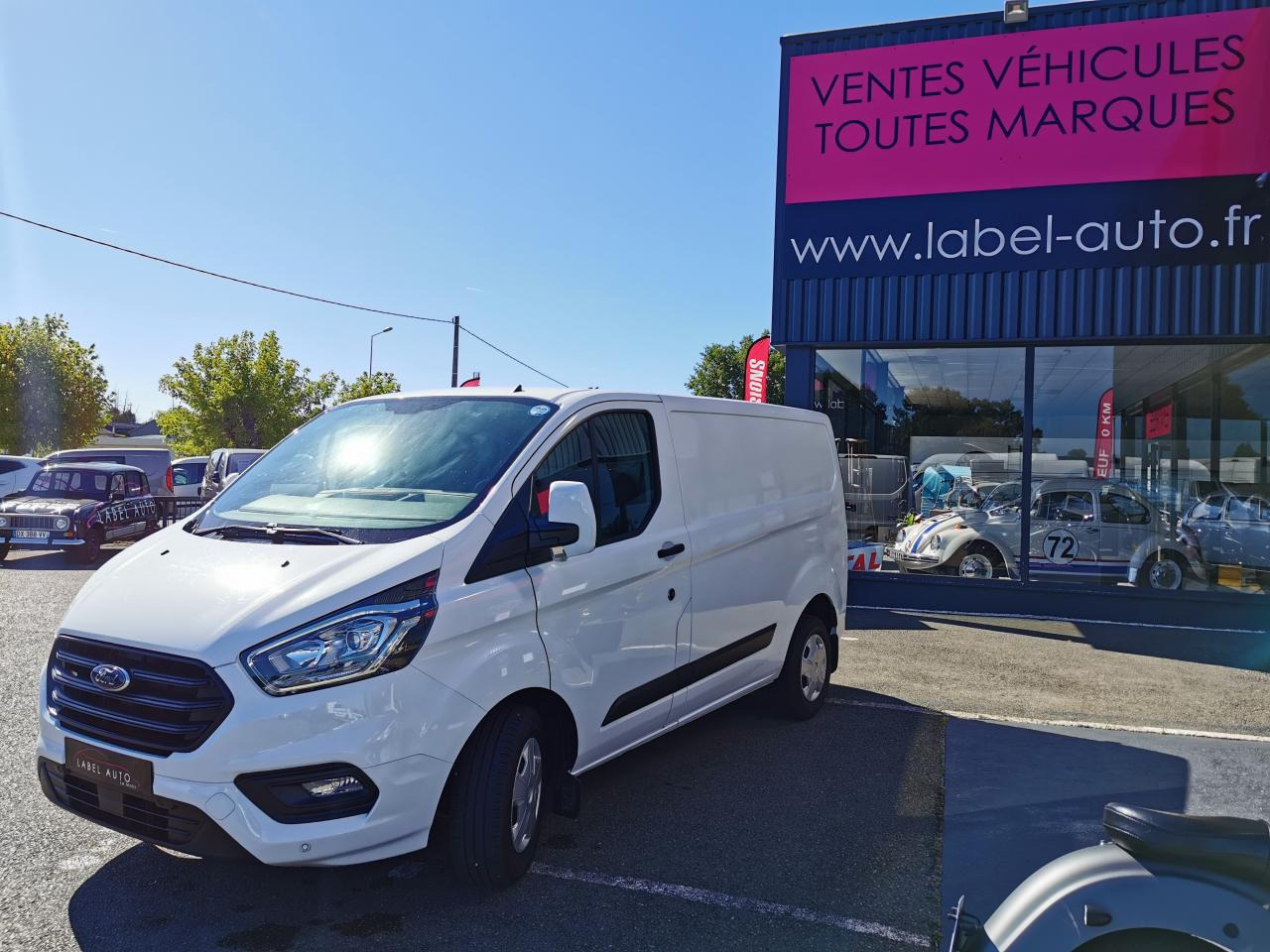 FORD Transit Custom 2.0 TDCi - 130 - BVA S&S TRANSIT CUSTOM FOURGON Fourgon 300 L1H1 Trend Business P - Kastenwagen: das Bild 5 FORD Transit Custom 2.0 TDCi - 130 - BVA S&S TRANSIT CUSTOM FOURGON Fourgon 300 L1H1 Trend Business P - Kastenwagen: das Bild 5