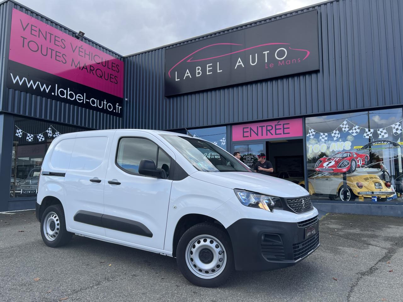 PEUGEOT PARTNER M 650KG 1.5 HDI 100CH PREMIUM 2 PLACES - Kastenwagen: das Bild 1 PEUGEOT PARTNER M 650KG 1.5 HDI 100CH PREMIUM 2 PLACES - Kastenwagen: das Bild 1