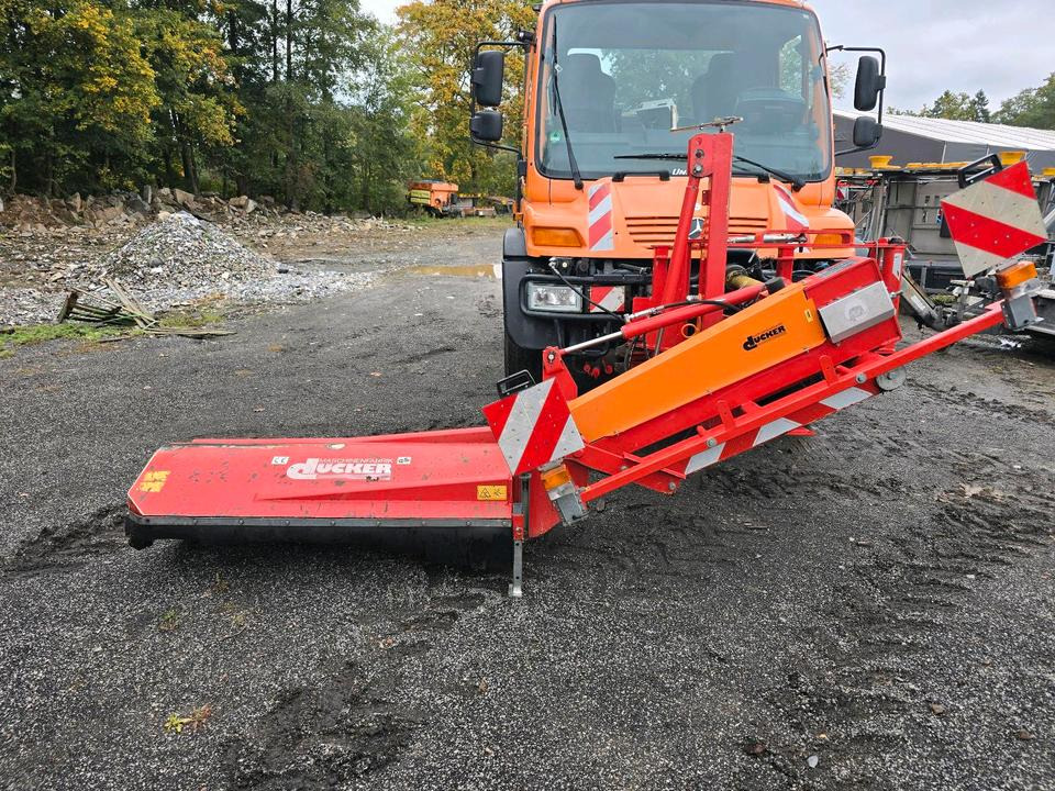 Dücker SMT 15R2 Seitenmulcher Bankettmulcher Mähausleger Böschungsmulcher Böschungsmäher Mulchgerät Mulcher Dücker - Seitenmulcher: das Bild 5 Dücker SMT 15R2 Seitenmulcher Bankettmulcher Mähausleger Böschungsmulcher Böschungsmäher Mulchgerät Mulcher Dücker - Seitenmulcher: das Bild 5