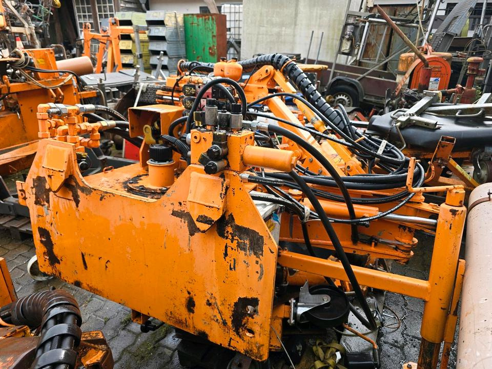 Gilbers GM 12 RL Randstreifenmäher Böschungsmulcher Böschungsmäher Seitenmulcher Mähausleger Dücker Mulag - Seitenmulcher: das Bild 3 Gilbers GM 12 RL Randstreifenmäher Böschungsmulcher Böschungsmäher Seitenmulcher Mähausleger Dücker Mulag - Seitenmulcher: das Bild 3