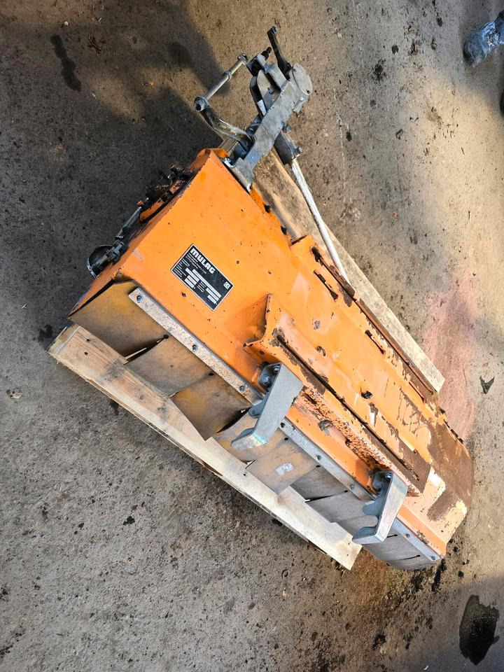 Mulag RMK 1200 BJ. 2015 Randstreifenmäher Böschungsmäher Böschungsmulcher für FME 600 700 MKM FMK Unimog 405 424 427 U 300 400 500 430 - Seitenmulcher: das Bild 2 Mulag RMK 1200 BJ. 2015 Randstreifenmäher Böschungsmäher Böschungsmulcher für FME 600 700 MKM FMK Unimog 405 424 427 U 300 400 500 430 - Seitenmulcher: das Bild 2