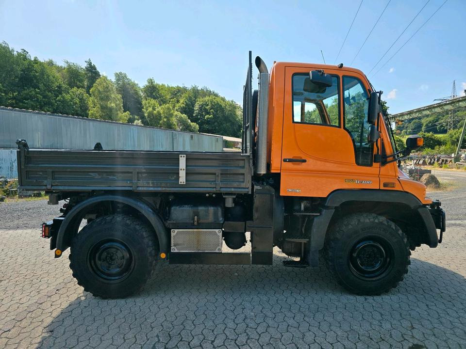 Unimog 405/10 U300 Bluetec 5 Mercedes-Benz U 300 290 400 500 UGE UGN Jotha Absetzkipper Absetzer - Schneeräumfahrzeug: das Bild 3 Unimog 405/10 U300 Bluetec 5 Mercedes-Benz U 300 290 400 500 UGE UGN Jotha Absetzkipper Absetzer - Schneeräumfahrzeug: das Bild 3