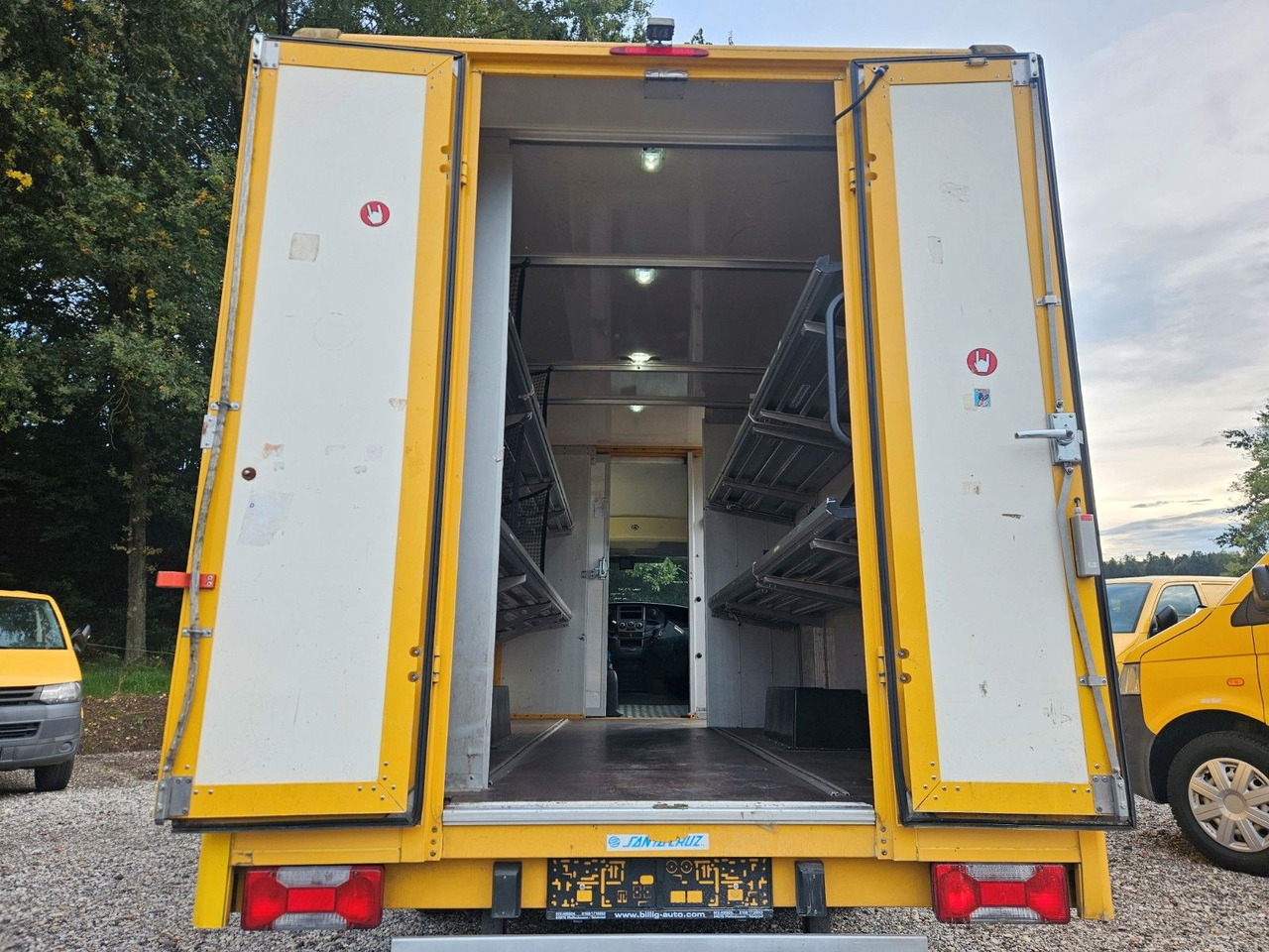 Iveco Daily EURO5 Integralkoffer Koffer Postkoffer - Koffer Transporter: das Bild 4 Iveco Daily EURO5 Integralkoffer Koffer Postkoffer - Koffer Transporter: das Bild 4