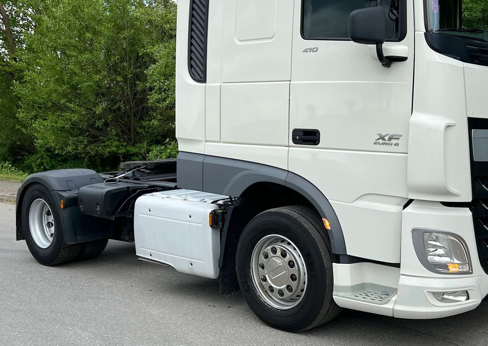 DAF *DAF XF 106 410 Euro 6 * Sprowadzony * Klima Retarder * Bardzo Dobry Stan * Ciągnik Siodłowy - Sattelzugmaschine: das Bild 5 DAF *DAF XF 106 410 Euro 6 * Sprowadzony * Klima Retarder * Bardzo Dobry Stan * Ciągnik Siodłowy - Sattelzugmaschine: das Bild 5