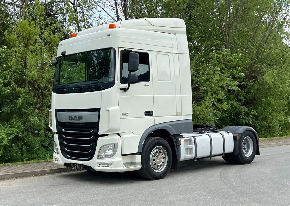 DAF *DAF XF 106 410 Euro 6 * Sprowadzony * Klima Retarder * Bardzo Dobry Stan * Ciągnik Siodłowy - Sattelzugmaschine: das Bild 2 DAF *DAF XF 106 410 Euro 6 * Sprowadzony * Klima Retarder * Bardzo Dobry Stan * Ciągnik Siodłowy - Sattelzugmaschine: das Bild 2