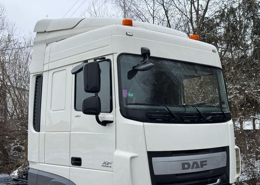 DAF * DAF XF 106 * SPROWADZONY * SUPER STAN CIĄGNIK SIODŁOWY Euro 6 - Sattelzugmaschine: das Bild 5 DAF * DAF XF 106 * SPROWADZONY * SUPER STAN CIĄGNIK SIODŁOWY Euro 6 - Sattelzugmaschine: das Bild 5