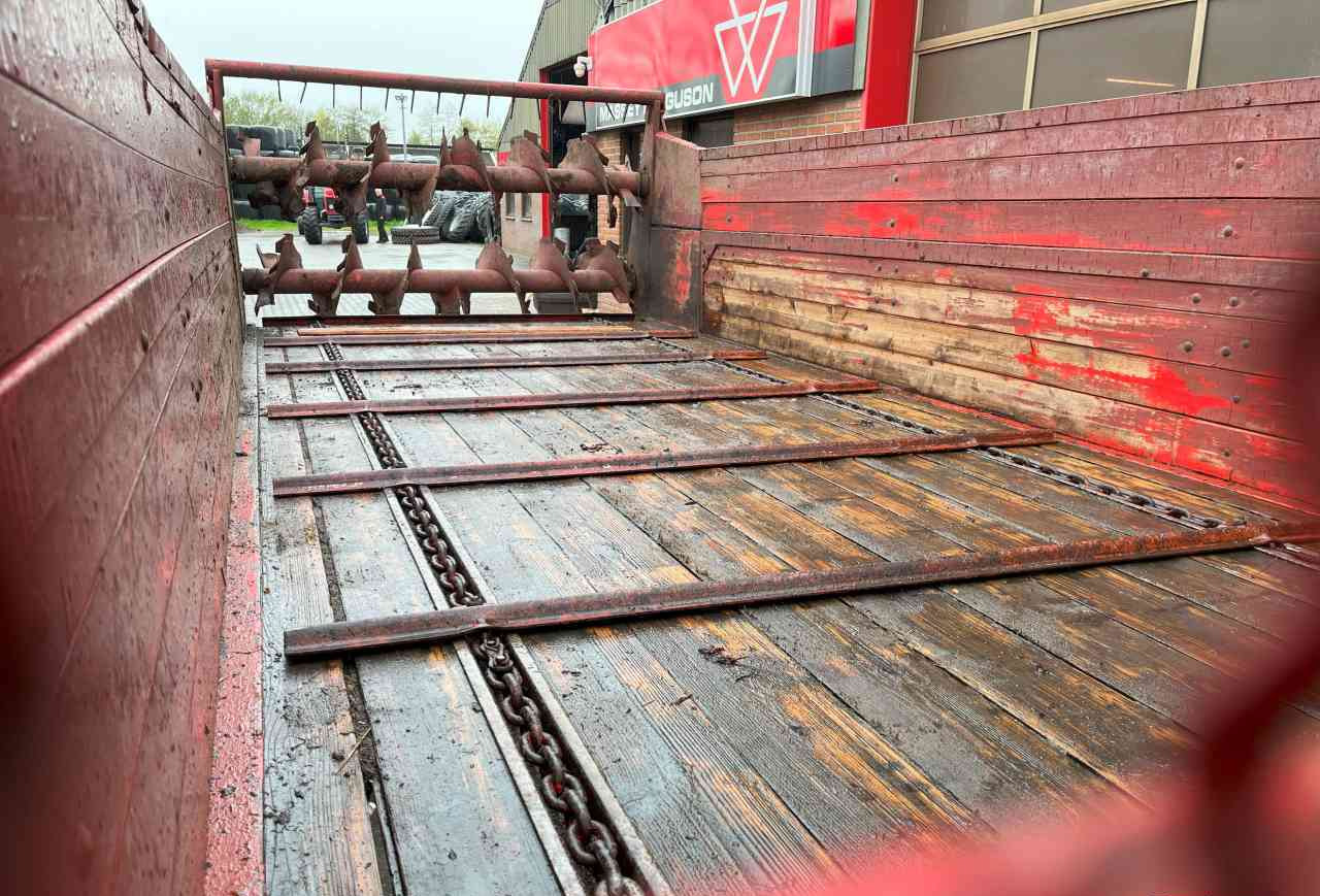 Dungstreuer Welger LS 300 mestverspreider, mestwagen, meststrooier, vaste mest, mestverwerking: das Bild 7 Dungstreuer Welger LS 300 mestverspreider, mestwagen, meststrooier, vaste mest, mestverwerking: das Bild 7