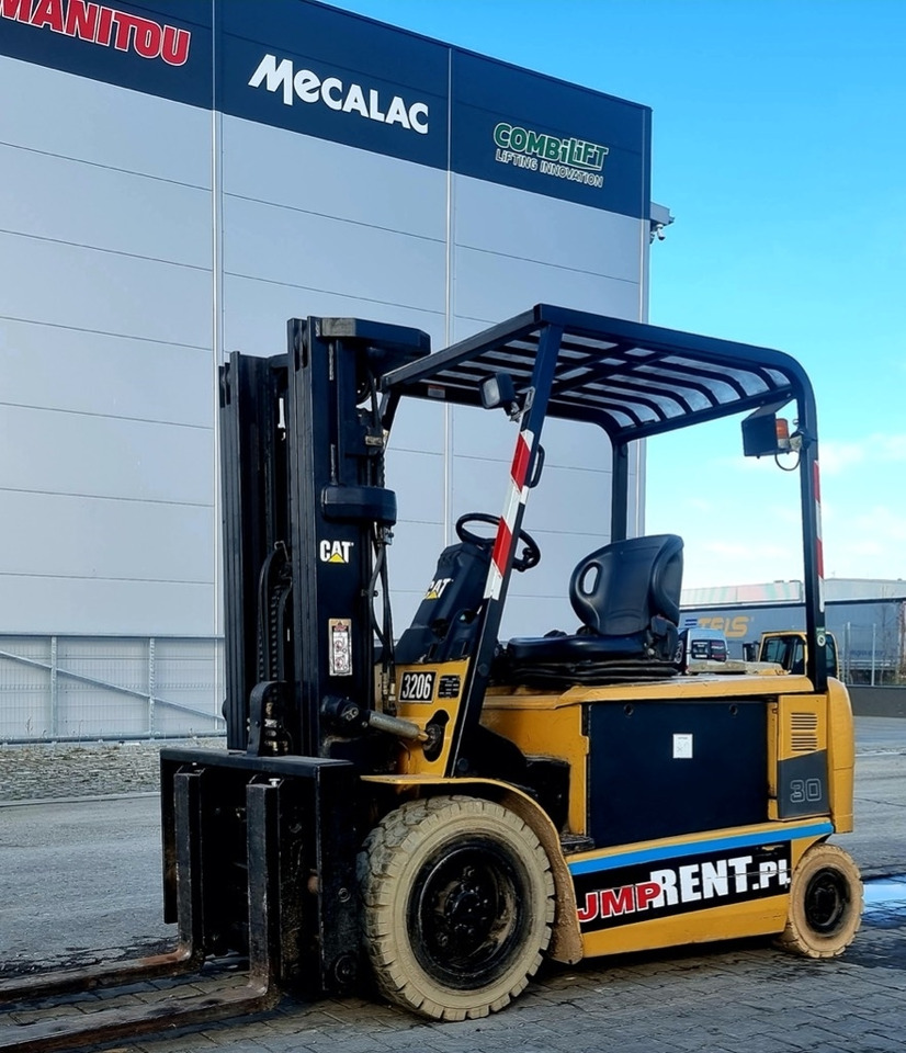 CAT EP 30 K PAC BATTERY YOM2021 - Elektrostapler: das Bild 3 CAT EP 30 K PAC BATTERY YOM2021 - Elektrostapler: das Bild 3