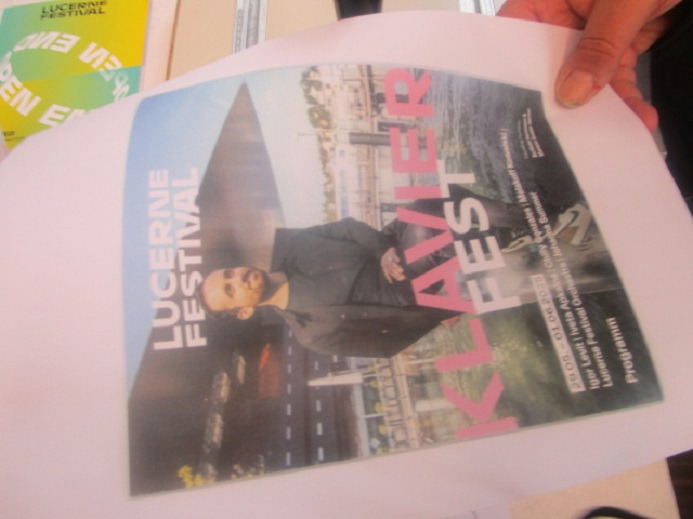 Digitaldruckmaschine XEROX DC250 (Drucken, Kopieren, Scannen) mit Broschürenfinischer: das Bild 7 Digitaldruckmaschine XEROX DC250 (Drucken, Kopieren, Scannen) mit Broschürenfinischer: das Bild 7