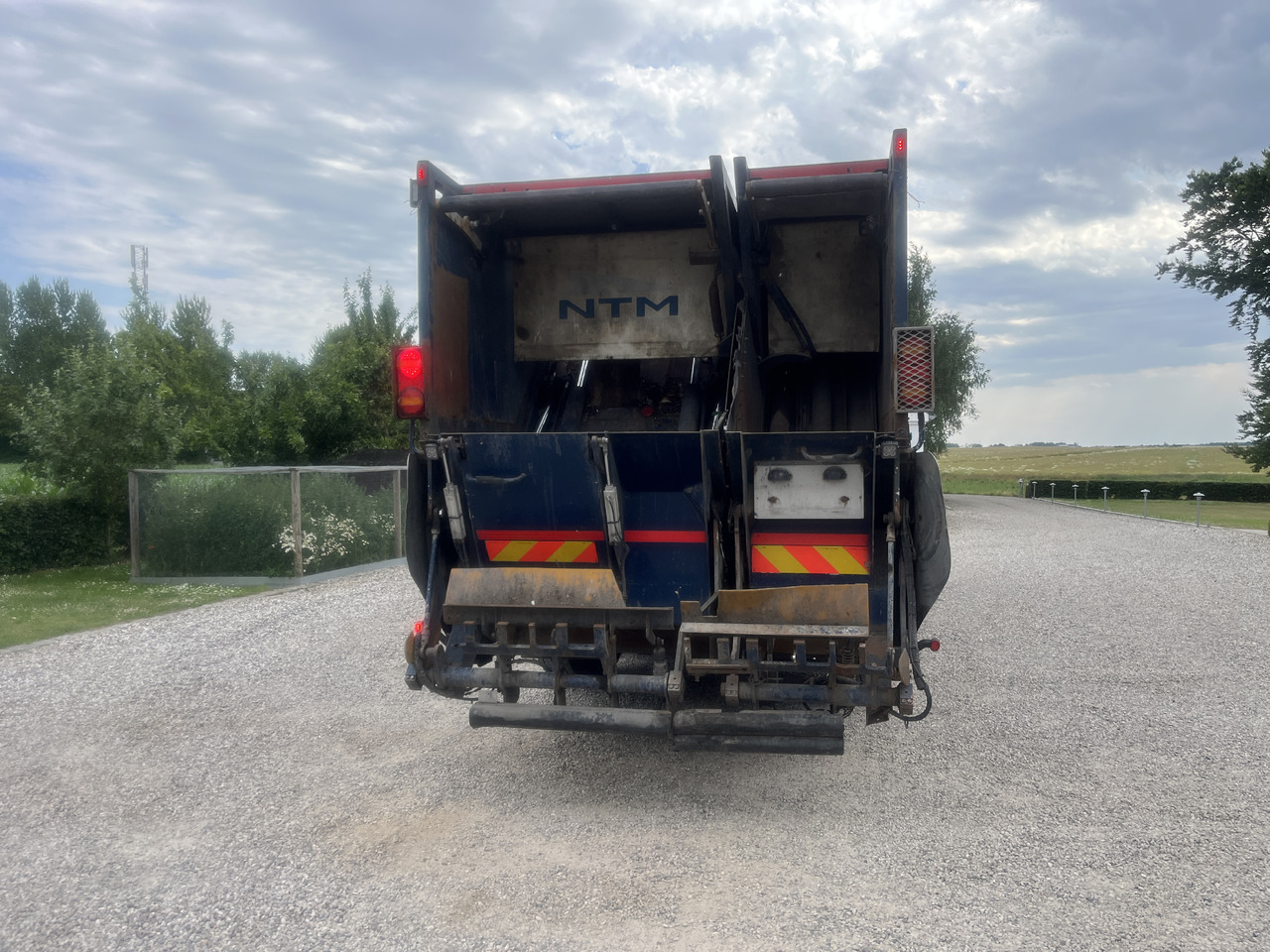 MERCEDES-BENZ Econic 2630 2 camper NTM - Müllwagen: das Bild 5 MERCEDES-BENZ Econic 2630 2 camper NTM - Müllwagen: das Bild 5