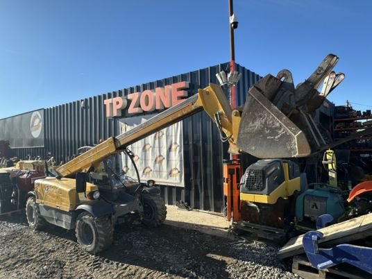 Terex TELELIFT 2506 à 21 500 € HT - Teleskoplader: das Bild 1 Terex TELELIFT 2506 à 21 500 € HT - Teleskoplader: das Bild 1