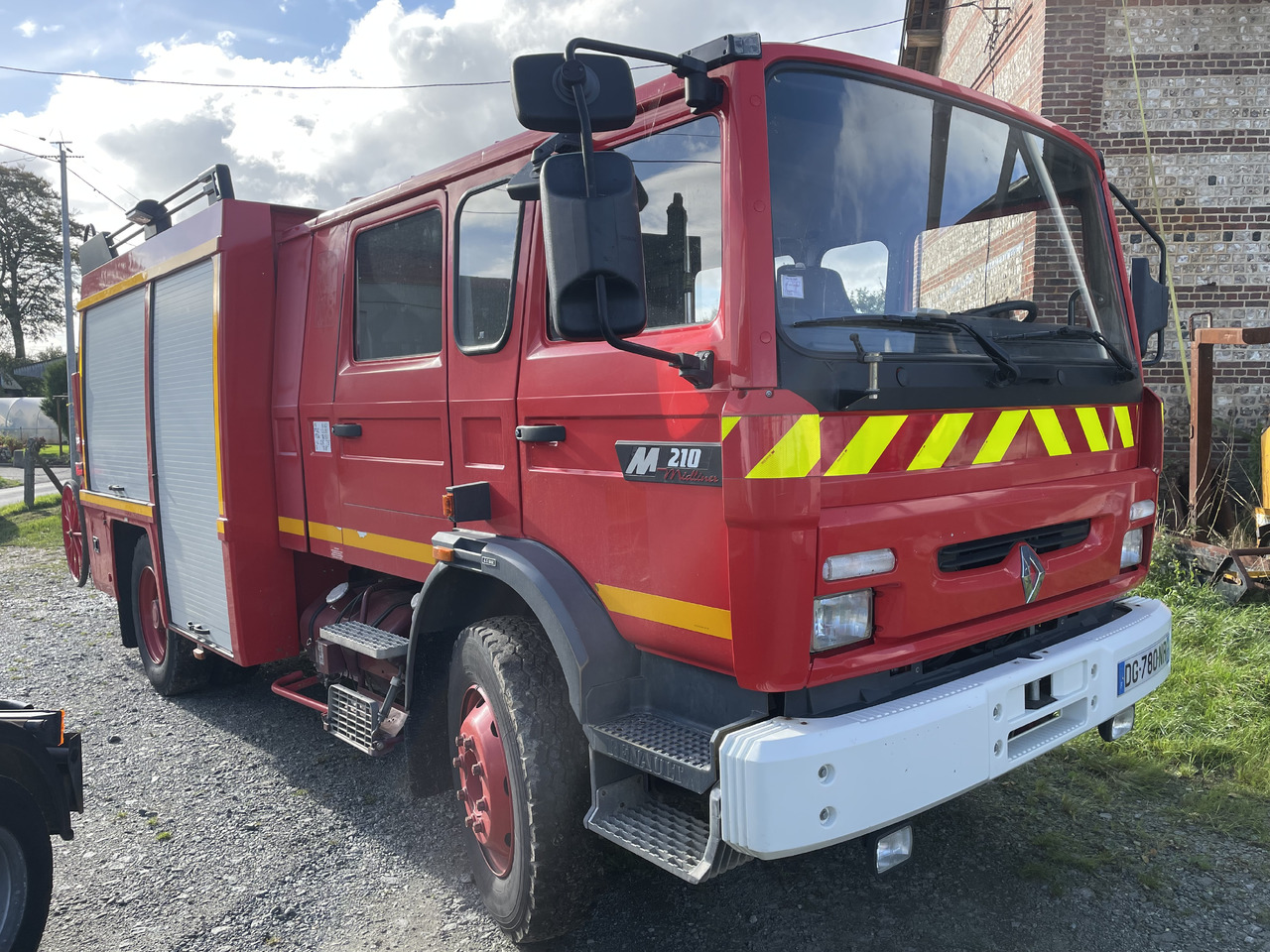 Renault Midliner m210 fpt fourgon pompe tonne - Feuerwehrfahrzeug: das Bild 2 Renault Midliner m210 fpt fourgon pompe tonne - Feuerwehrfahrzeug: das Bild 2