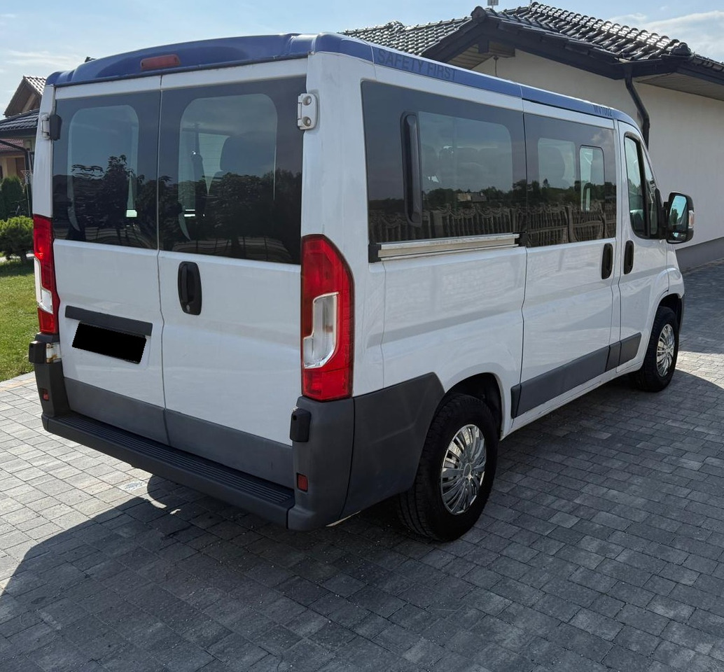 FIAT Ducato - Kleinbus, Personentransporter: das Bild 5 FIAT Ducato - Kleinbus, Personentransporter: das Bild 5