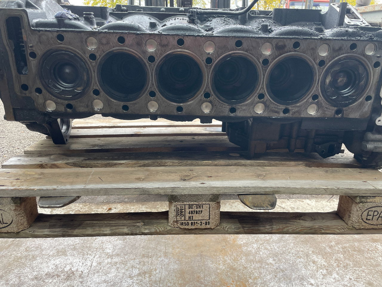 MAN Motor MAN Lions City D2066 LUH 52 Euro 6 Block D 2066 Motorblock Kurbelwelle - Motor und Teile für Bus: das Bild 3 MAN Motor MAN Lions City D2066 LUH 52 Euro 6 Block D 2066 Motorblock Kurbelwelle - Motor und Teile für Bus: das Bild 3