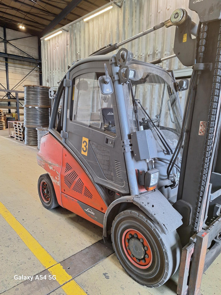 LINDE H 50 D-02 600 - Dieselstapler: das Bild 2 LINDE H 50 D-02 600 - Dieselstapler: das Bild 2