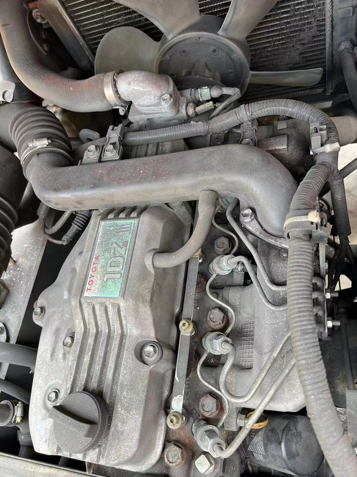 Toyota FDZN30 - Dieselstapler: das Bild 4 Toyota FDZN30 - Dieselstapler: das Bild 4