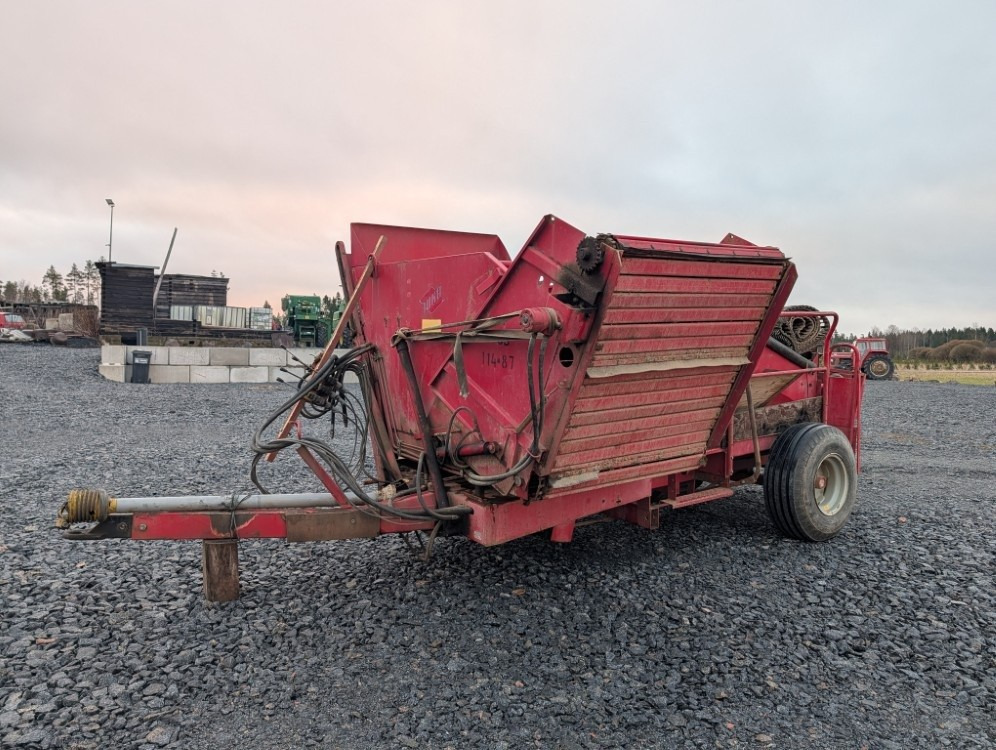 Juko Maximat N5 - VARAOSIKSI - Kartoffelroder: das Bild 2 Juko Maximat N5 - VARAOSIKSI - Kartoffelroder: das Bild 2