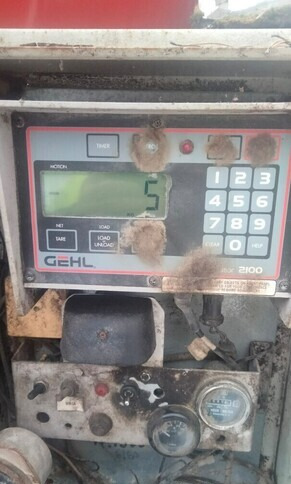 LKW, Futtermischwagen Scania 94 D 260 - REHUAUTO: das Bild 13 LKW, Futtermischwagen Scania 94 D 260 - REHUAUTO: das Bild 13