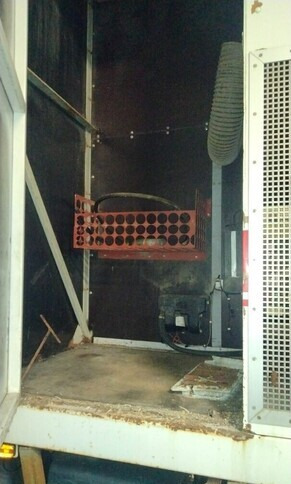 LKW, Futtermischwagen Scania 94 D 260 - REHUAUTO: das Bild 9 LKW, Futtermischwagen Scania 94 D 260 - REHUAUTO: das Bild 9