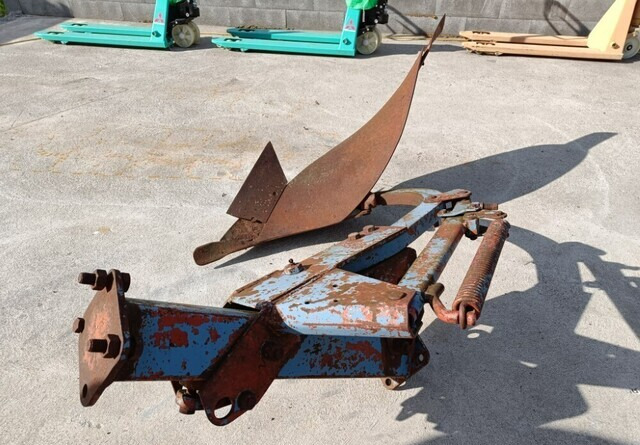 Överum Sarka-auran lisäsiipi - Pflug: das Bild 2 Överum Sarka-auran lisäsiipi - Pflug: das Bild 2