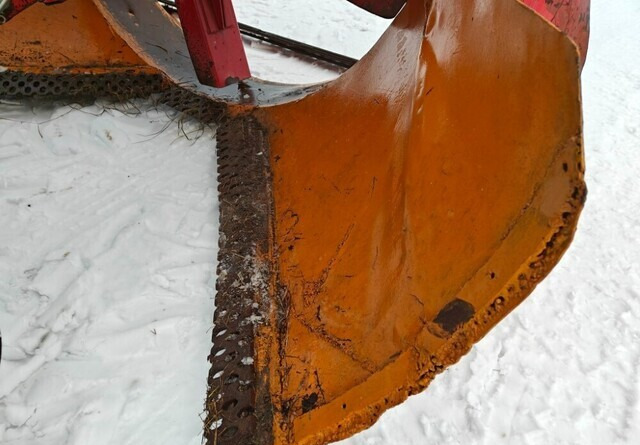Schneefräse für Landmaschine Vepi Suurteholinko - 230cm - VIDEO: das Bild 6 Schneefräse für Landmaschine Vepi Suurteholinko - 230cm - VIDEO: das Bild 6