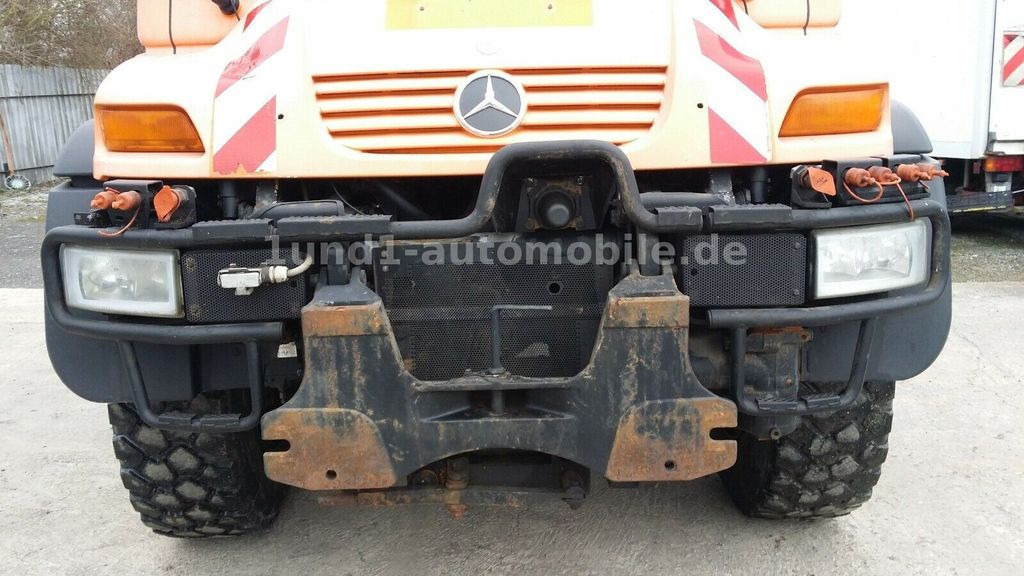 Mercedes-Benz Unimog U 500 Kipper Kommunalhydraulik U 300 400 U 500 Kipper Kommunalhydraulik U 300 400 - Kommunal-/ Sonderfahrzeug: das Bild 5 Mercedes-Benz Unimog U 500 Kipper Kommunalhydraulik U 300 400 U 500 Kipper Kommunalhydraulik U 300 400 - Kommunal-/ Sonderfahrzeug: das Bild 5