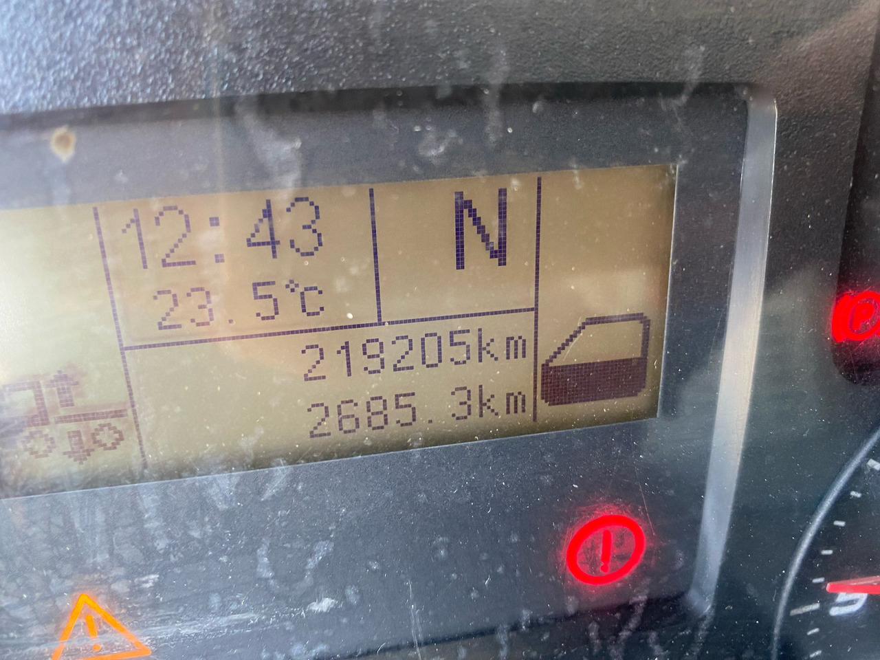 IVECO EUROCARGO 120E25 - Autokran: das Bild 3 IVECO EUROCARGO 120E25 - Autokran: das Bild 3