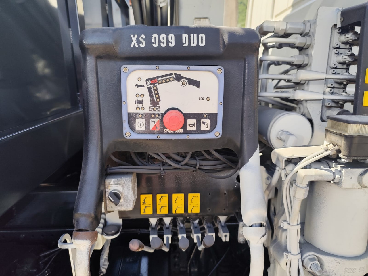 IVECO EUROCARGO 140-250 - Kipper, Autokran: das Bild 2 IVECO EUROCARGO 140-250 - Kipper, Autokran: das Bild 2