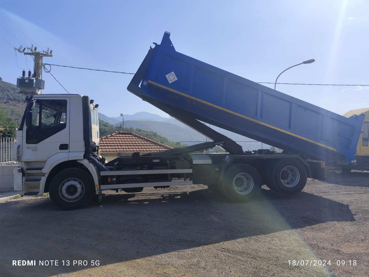 IVECO STRALIS 260S36 - Abrollkipper: das Bild 4 IVECO STRALIS 260S36 - Abrollkipper: das Bild 4