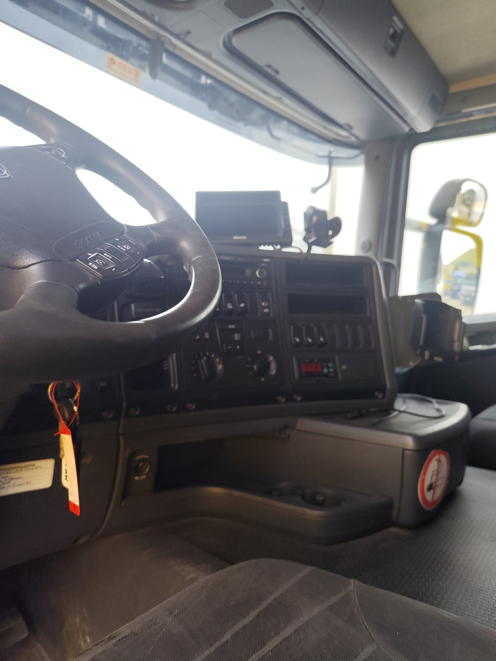 SCANIA G450 - Fahrgestell LKW: das Bild 4 SCANIA G450 - Fahrgestell LKW: das Bild 4