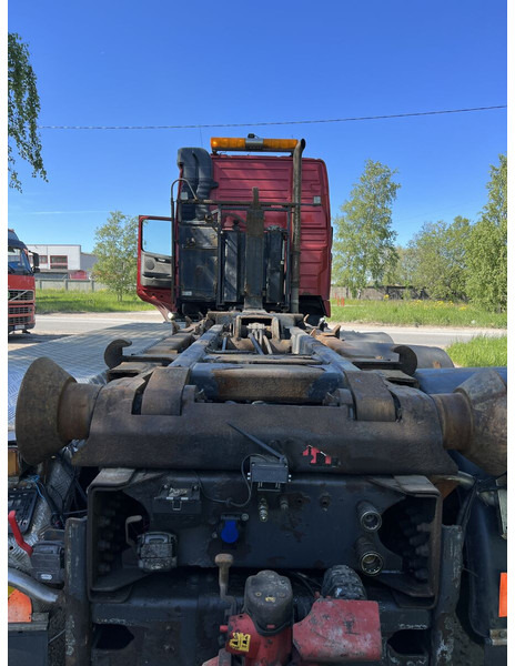 Volvo FH480 - Abrollkipper: das Bild 5 Volvo FH480 - Abrollkipper: das Bild 5