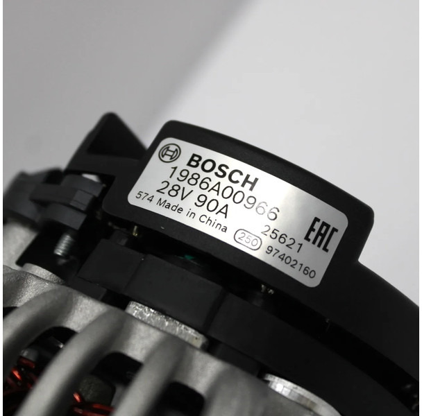 Iveco Eurocargo Dynamo 4892320 | 2995978 Nieuw! - Lichtmaschine für LKW: das Bild 3 Iveco Eurocargo Dynamo 4892320 | 2995978 Nieuw! - Lichtmaschine für LKW: das Bild 3