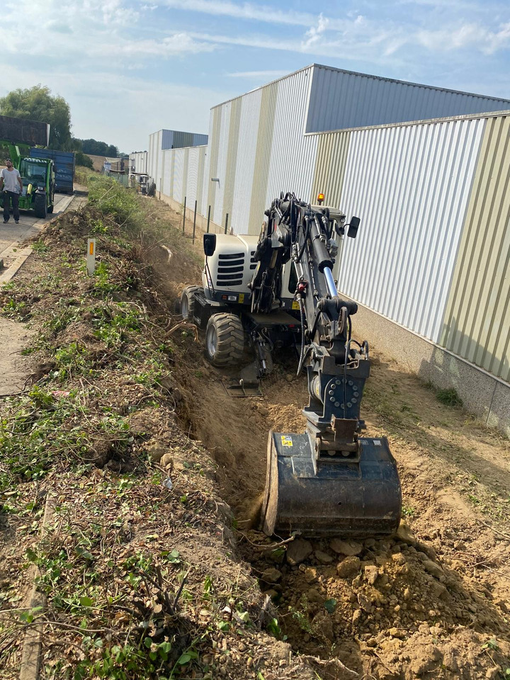 SCHAEFF TW95 - Mobilbagger: das Bild 3 SCHAEFF TW95 - Mobilbagger: das Bild 3