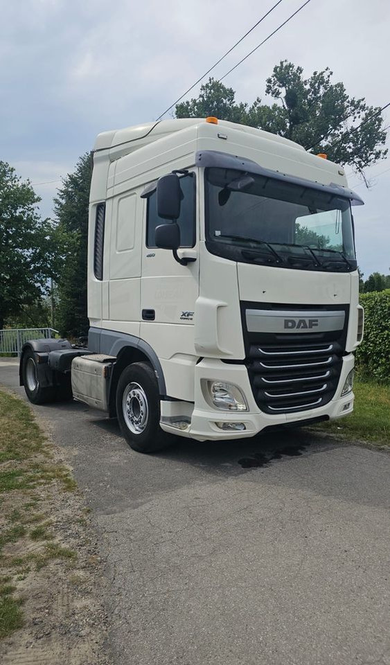 DAF XF460 - Sattelzugmaschine: das Bild 3 DAF XF460 - Sattelzugmaschine: das Bild 3