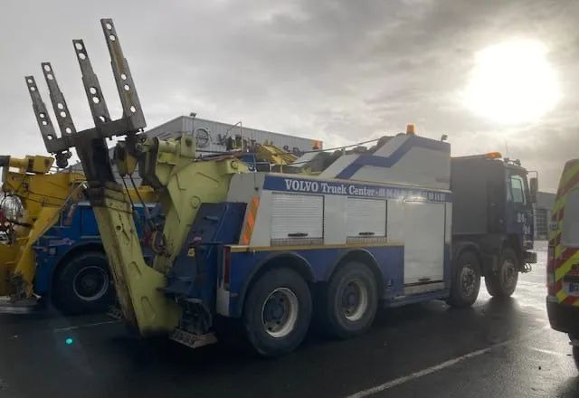 Volvo FL10 - Abschleppwagen: das Bild 5 Volvo FL10 - Abschleppwagen: das Bild 5