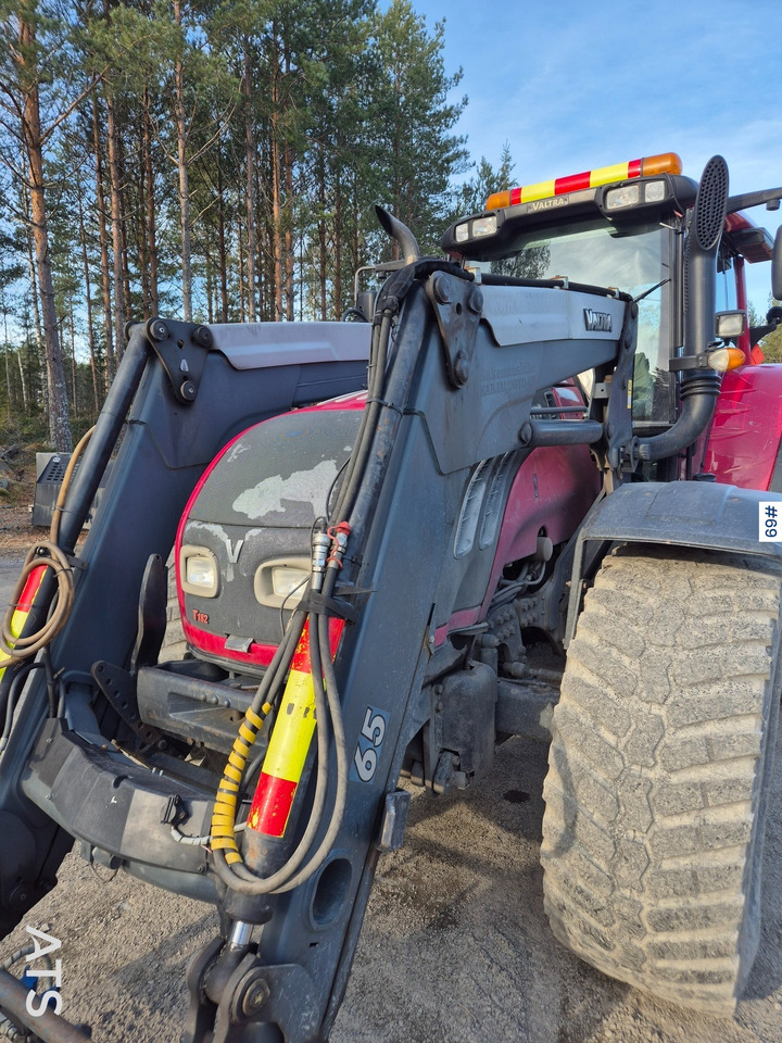 Traktor Valtra T182: das Bild 8