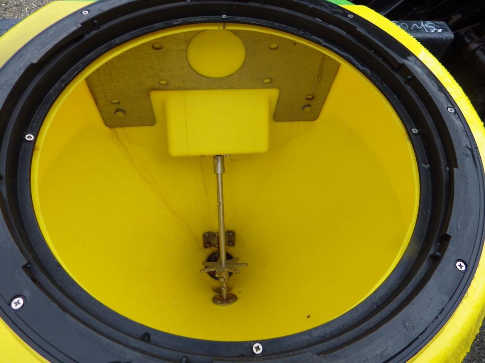 ADLER Salzstreuer STE120 elektrischer Streuer ohne Steuerung - Salzstreuer: das Bild 5 ADLER Salzstreuer STE120 elektrischer Streuer ohne Steuerung - Salzstreuer: das Bild 5