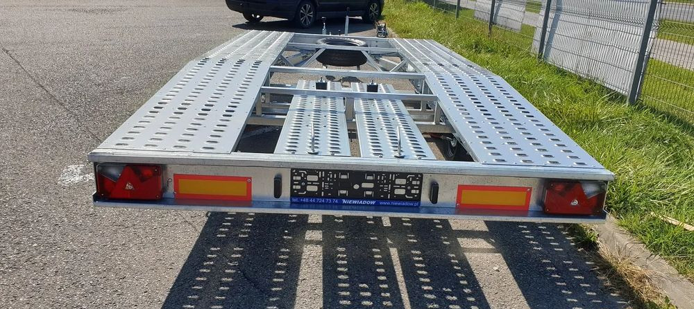 Niewiadów JUPITER 4x2,1m R13C NOWY MODEL - PKW Anhänger: das Bild 3 Niewiadów JUPITER 4x2,1m R13C NOWY MODEL - PKW Anhänger: das Bild 3